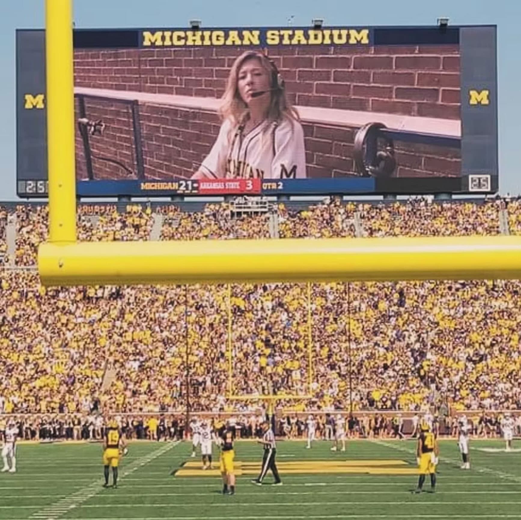 The Big House — 100,000+ — photo 5